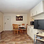 Apartment Poststraße 32a 01 *